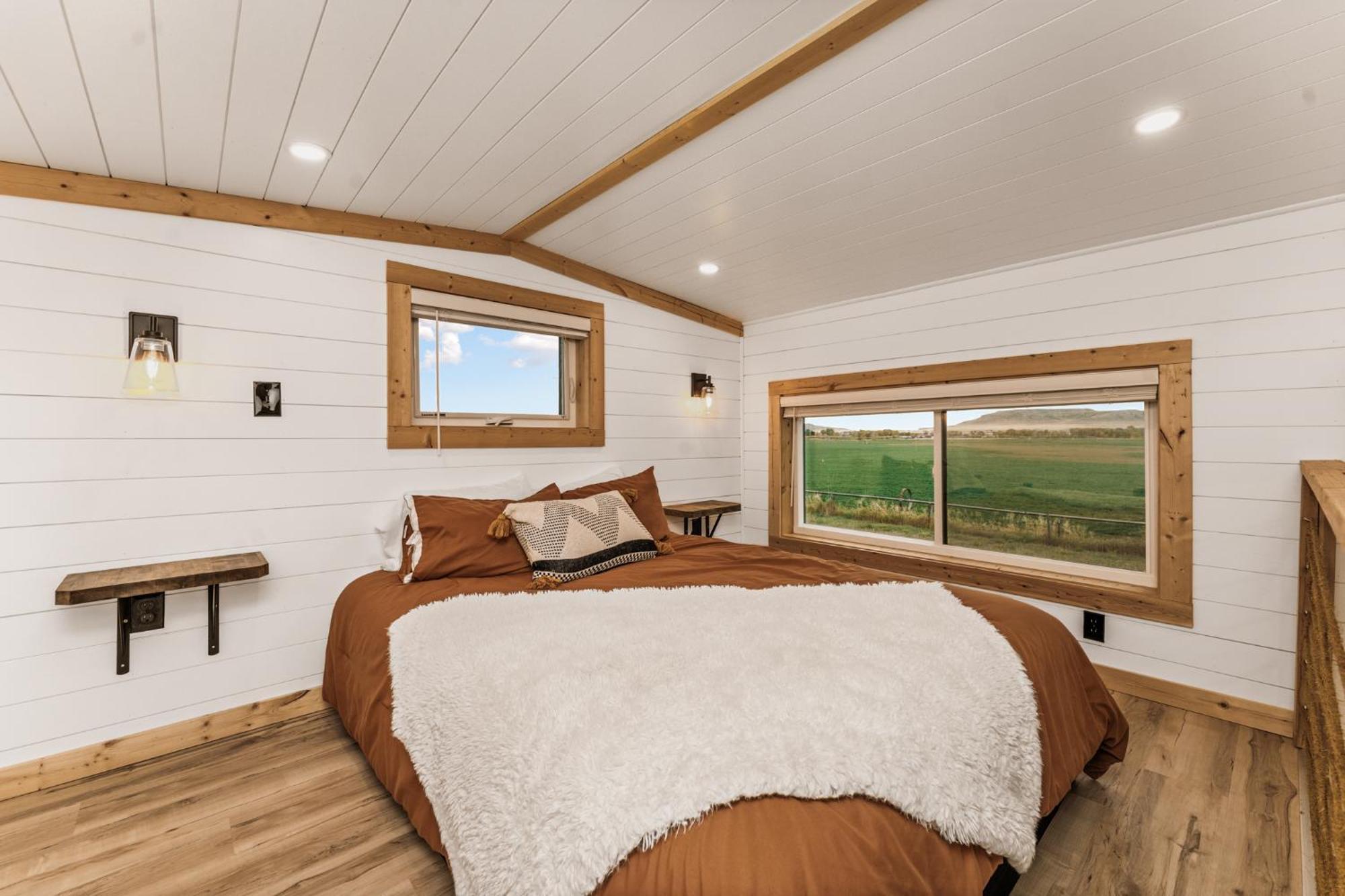 Modern Tiny Cabin, With Hot Tub In Choteau Mt Dış mekan fotoğraf